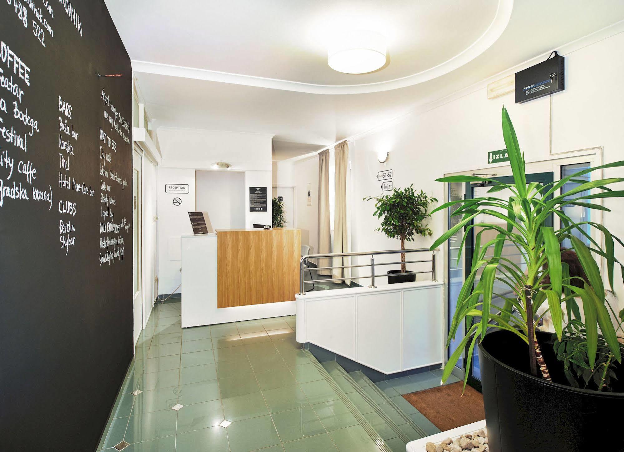 Bed and Breakfast Kamara Dubrovnik By Irundo Екстер'єр фото